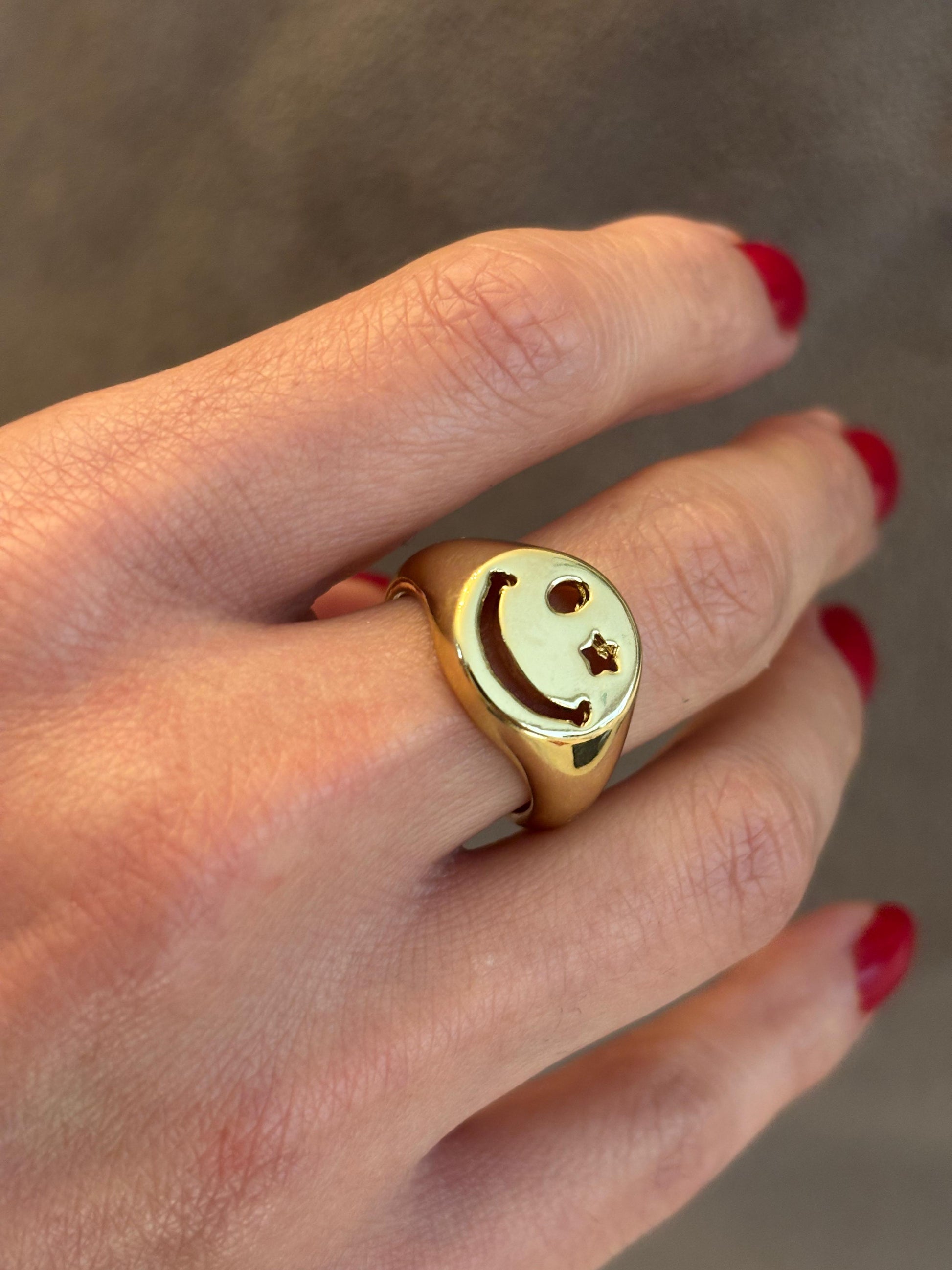 Anillo carita feliz