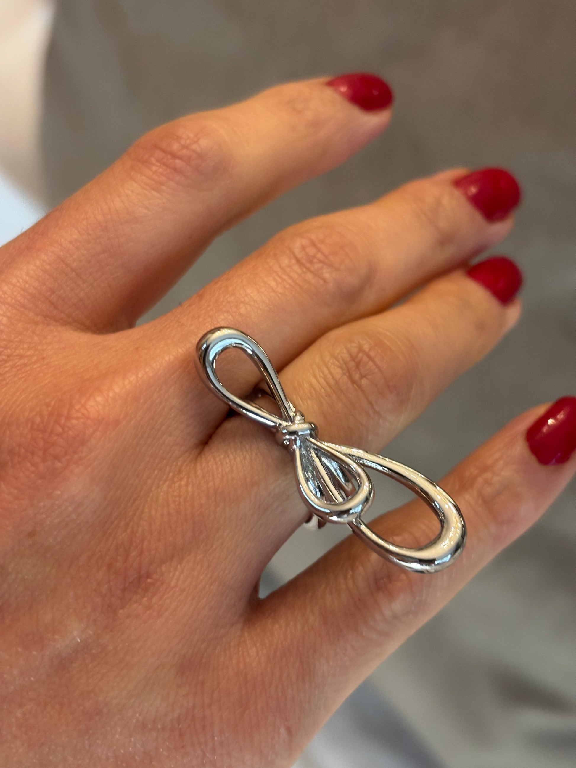Anillo moño